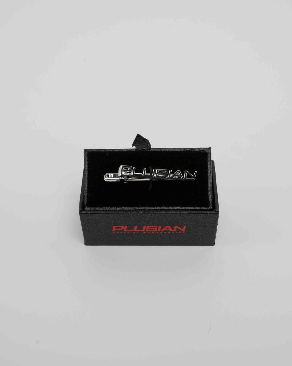 Plusian Clip