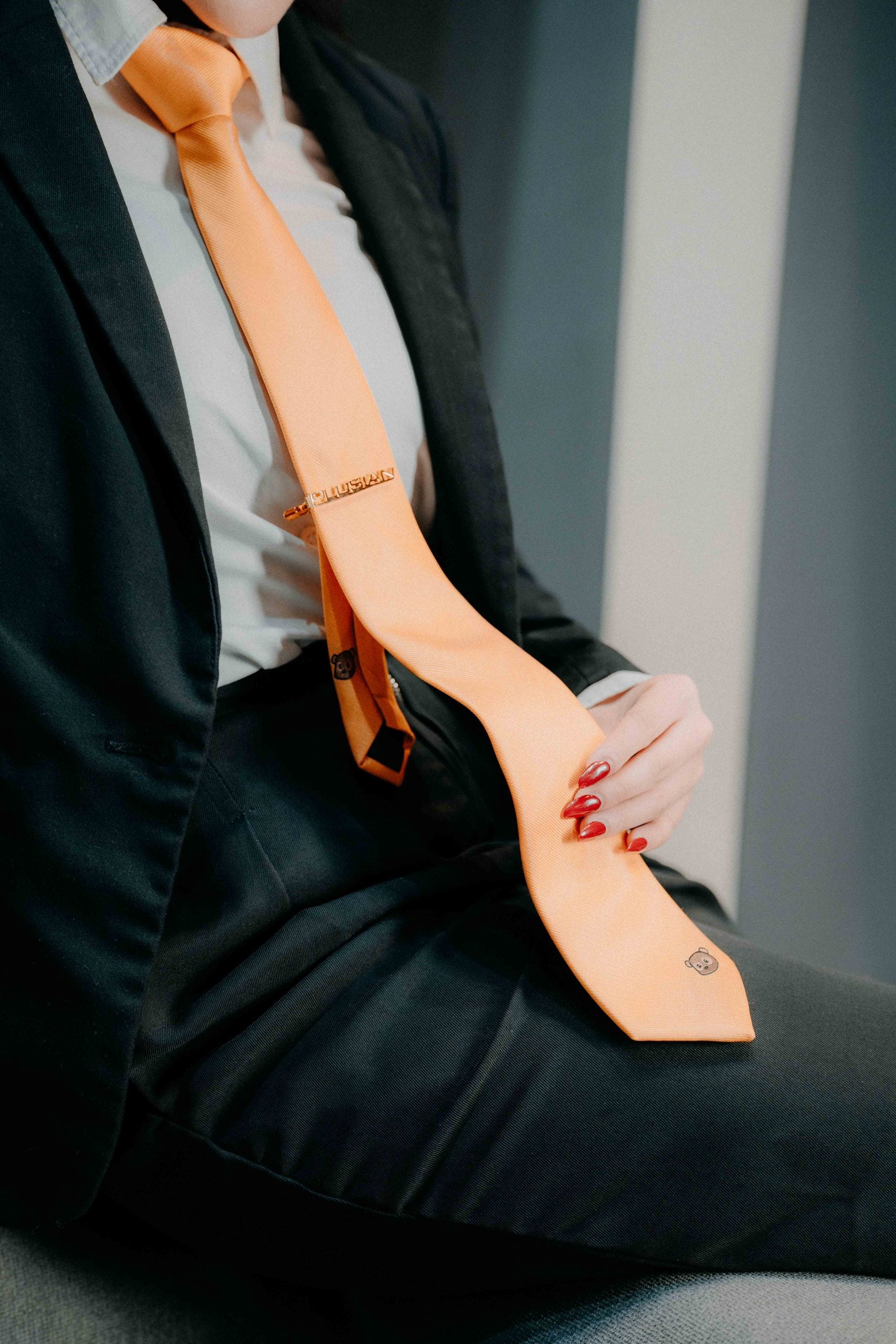 Cravat Edu By Plusian