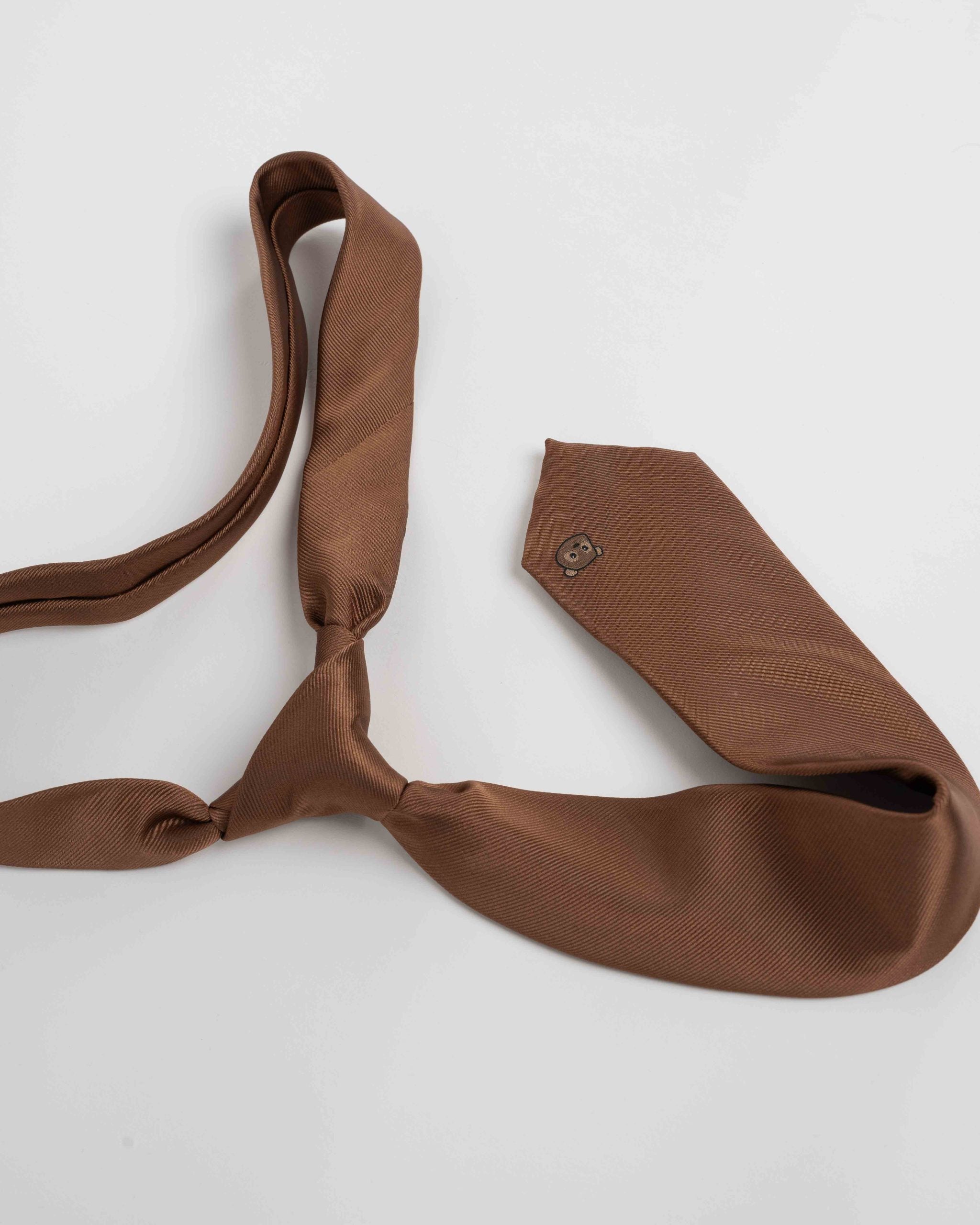 Cravat Edu By Plusian