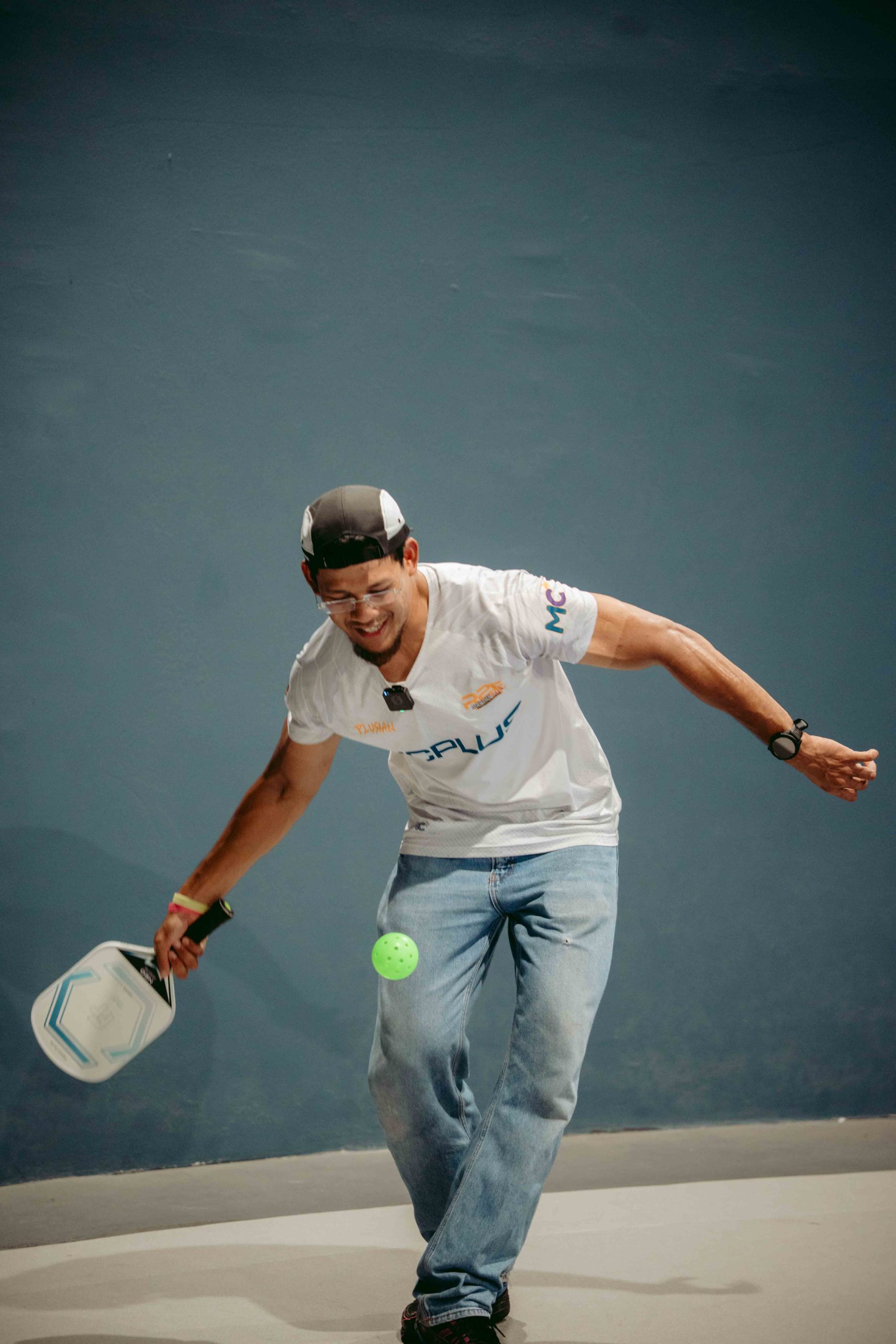 R2E Motion Cap - Image 8